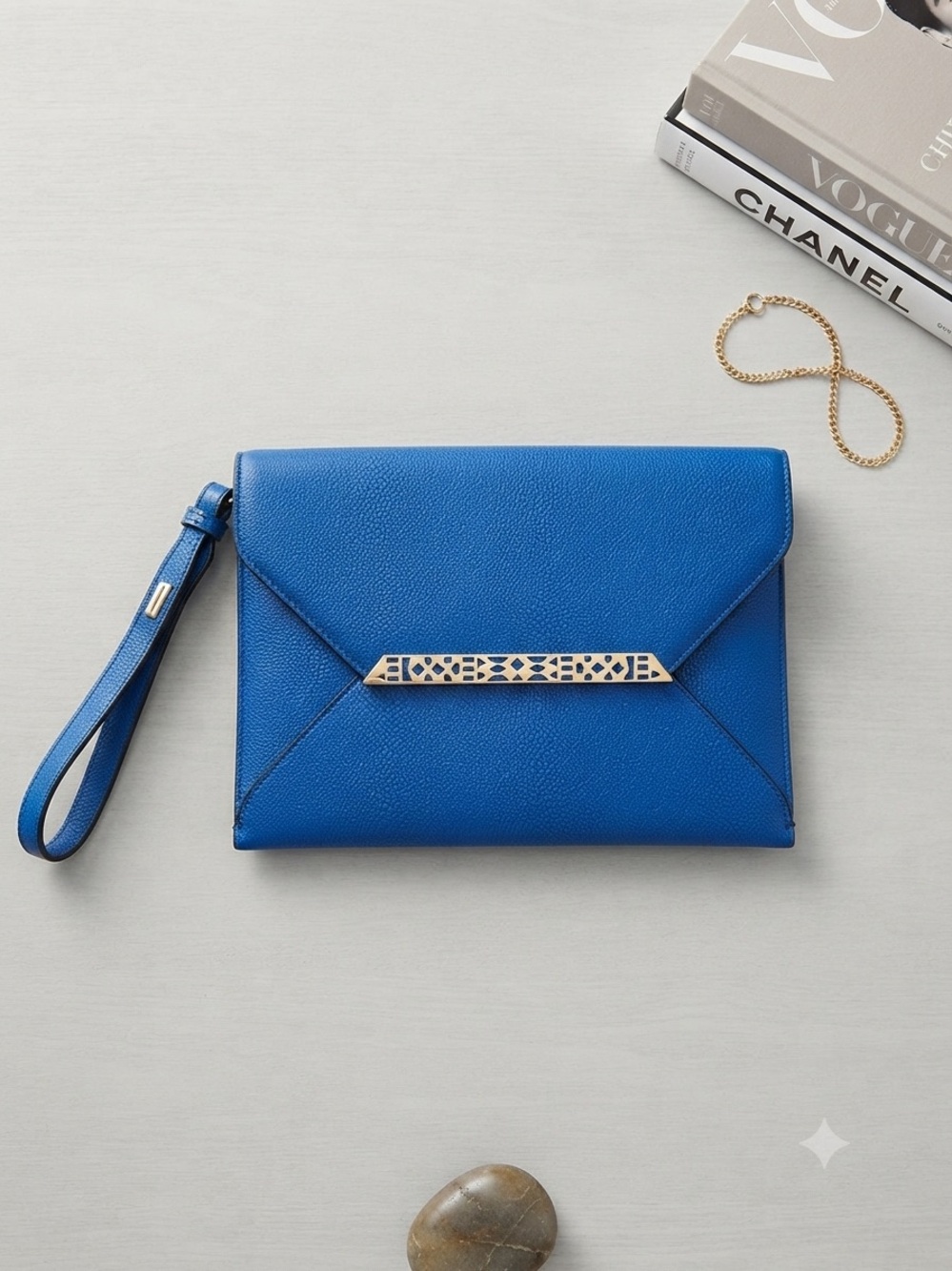 Stella & Dot Royal Blue Envelope Wristlet with Gold Accent